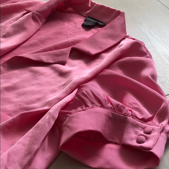 $14 or 3 for$26 New Sans Souci Neon Pink Top - Picture 4 of 4